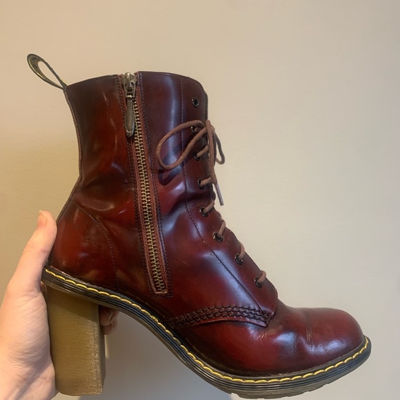 Used Dr. Marten Oxblood Sadie 3.5” heels in UK 6/EU 39/US 8 - Picture 5 of 13
